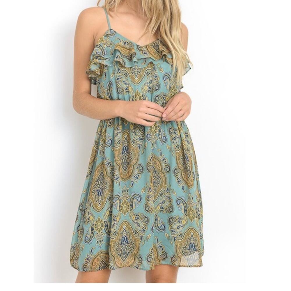 Doe + Rae Woman’s Double Ruffle Paisley Print Dress, EUC, Size Small